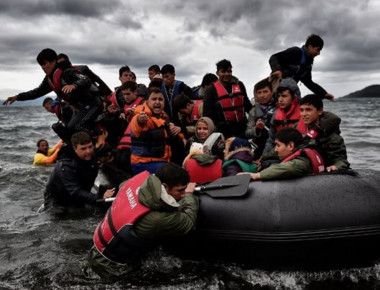 Διασώθηκαν 48 πρόσφυγες ανοιχτά της Ρω